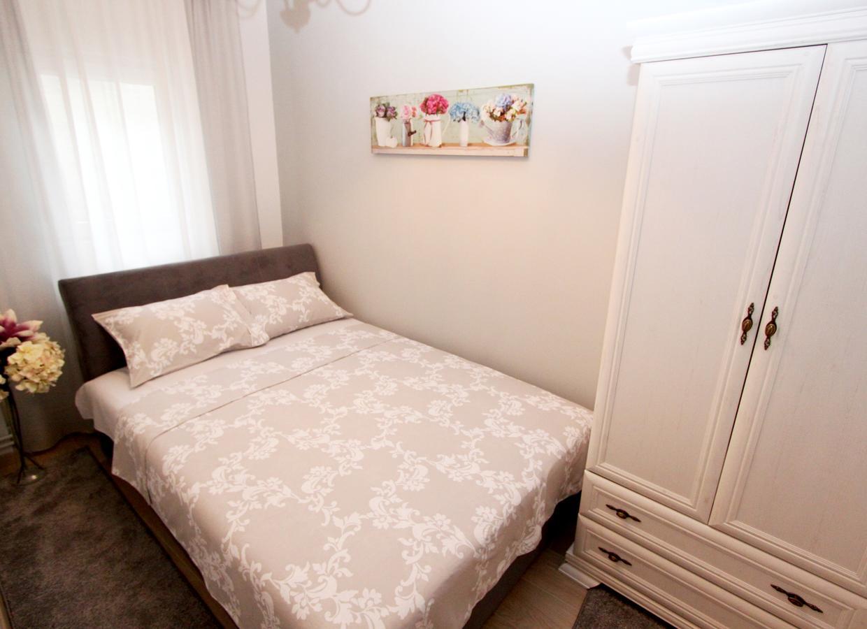 Apartment Jasmine เบลเกรด ภายนอก รูปภาพ